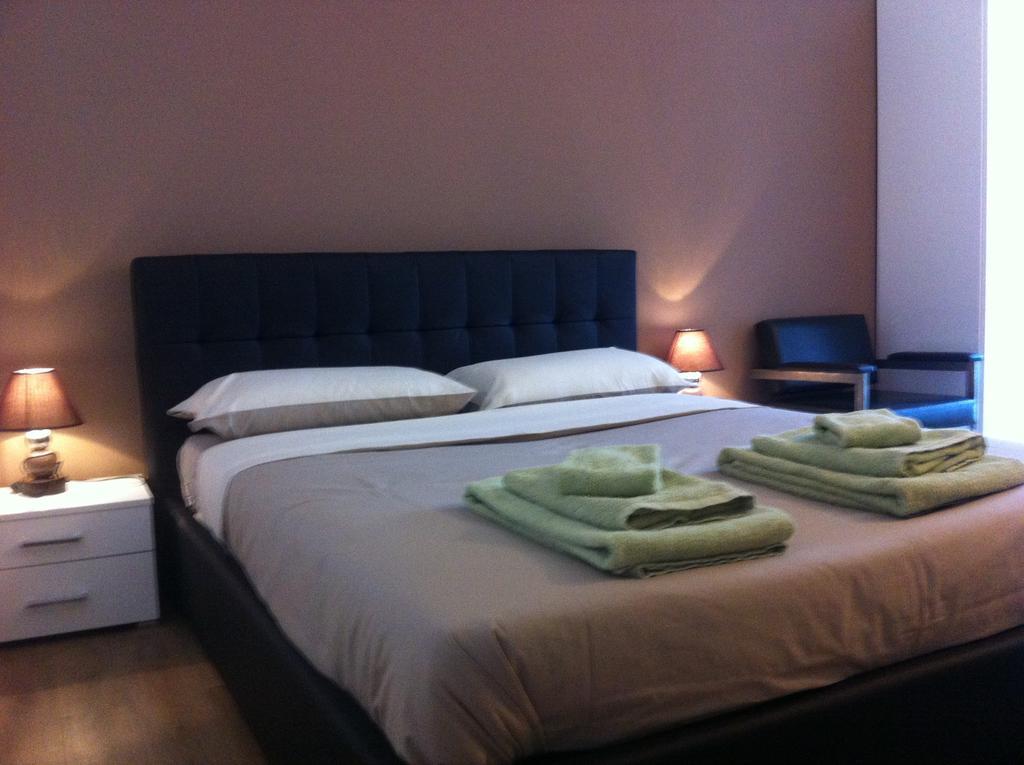 B&B Amaفيرونا الغرفة الصورة